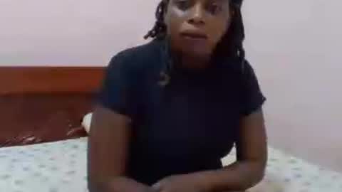 Snapshot of sweetib1 chatting on June 25, 5:45 am sweetib1 online show from June 25, 5:45 am