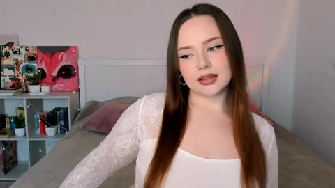Snapshot of sweetie_candy_ chatting on April 25, 2:25 pm Hannah online show from April 25, 2:25 pm