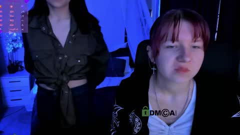 Chloe online show from April 18, 7:58 pm