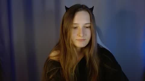 Annie online show from September 14, 7:35 pm