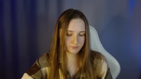 Annie online show from September 15, 8:31 pm