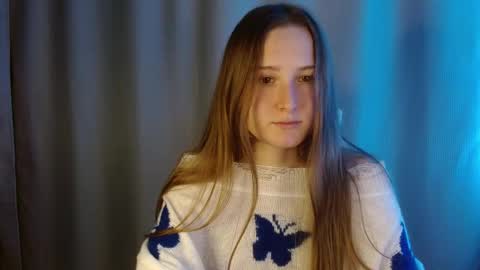 Annie online show from October 27, 8:02 pm