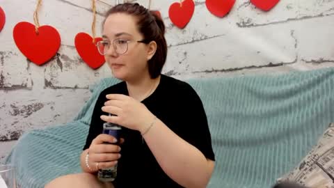 ROZZY online show from May 8, 1:33 am