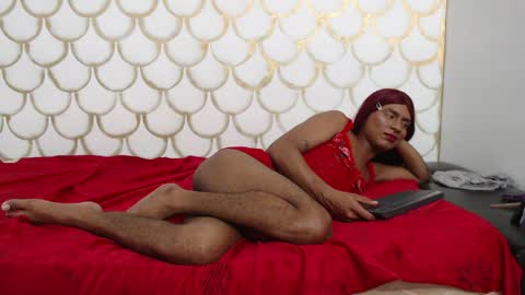 sweetiecarteer online show from April 10, 7:13 am