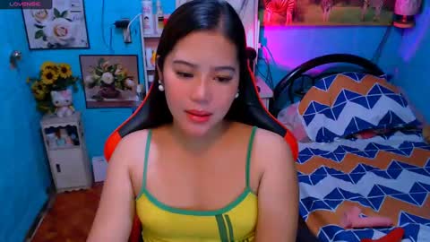 Nicole online show from March 6, 12:21 am