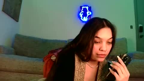 Snapshot of sweetieslikebutter chatting on February 20, 8:14 pm Blu Sweets online show from February 20, 8:14 pm