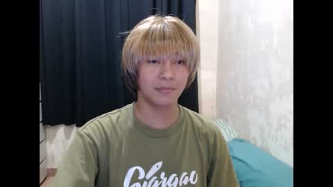 Sweet Inocent online show from May 4, 12:45 pm
