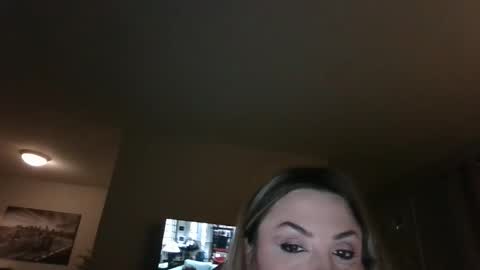 Snapshot of sweetjewlez chatting on February 9, 4:05 am sweetjewlez online show from February 9, 4:05 am