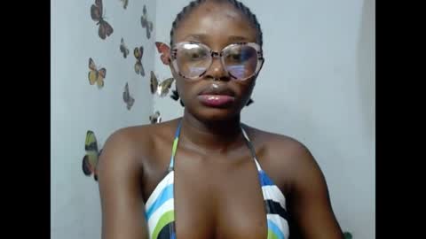zuri online show from July 12, 11:07 pm