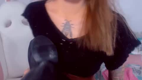 karen online show from December 30, 3:35 pm