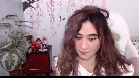 karen online show from May 21, 4:25 pm