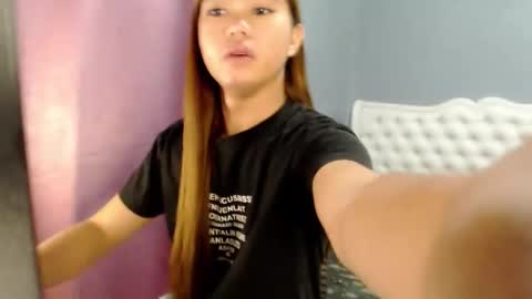 SWEET KEYA online show from April 3, 4:49 pm