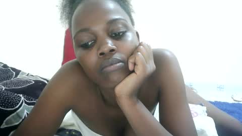 Snapshot of sweetkittey chatting on June 14, 2:08 pm sweetkittey online show from June 14, 2:08 pm