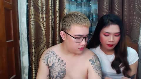 Snapshot of sweetkylecum chatting on February 6, 6:08 am sweetkylecum online show from February 6, 6:08 am