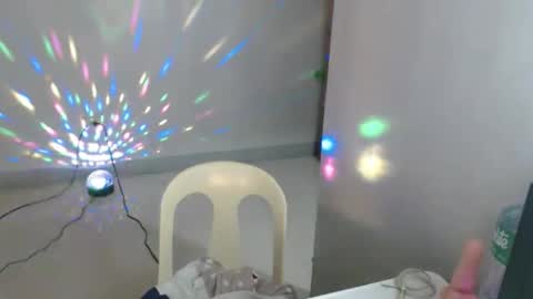 LEA online show from November 8, 1:22 pm