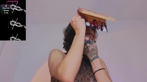 Letty la traga semen lol online show from January 10, 11:29 pm