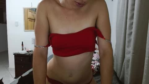 sweetlilith23 online show from May 16, 4:42 am