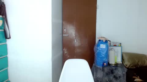 Lilly online show from December 11, 2:19 am