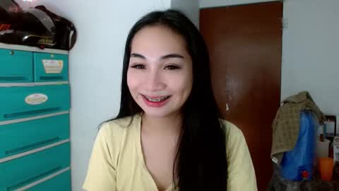 Lilly online show from December 16, 5:54 pm