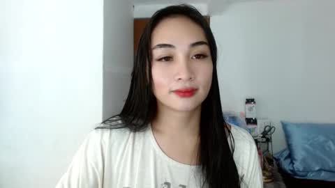 Lilly online show from December 21, 11:11 am