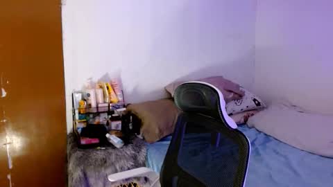 Lilly online show from October 19, 5:41 am