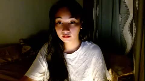 Lilly online show from March 5, 4:08 am