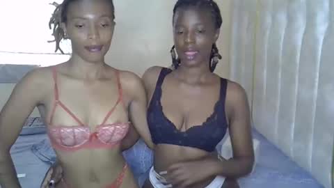 sweetlily_30 online show from December 15, 8:51 am