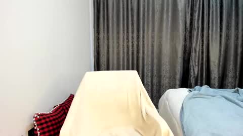 sweetlipsy online show from February 24, 8:27 am