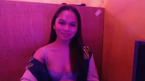 Snapshot of sweetlovelykazzz chatting on October 14, 8:20 pm My name is Lyka online show from October 14, 8:20 pm