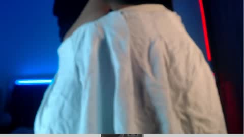 sweetmagic6 online show from April 12, 7:35 am