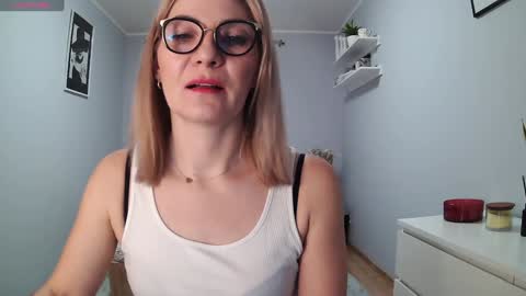 sweetmarthaaa online show from January 14, 11:31 am