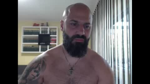 Snapshot of sweetmuscleman chatting on July 12, 9:11 am sweetmuscleman online show from July 12, 9:11 am