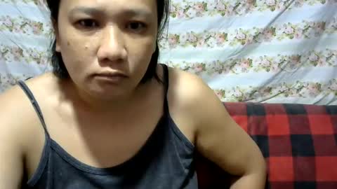 Snapshot of sweetnipples1987 chatting on July 19, 7:50 pm sweetnipples1987 online show from July 19, 7:50 pm