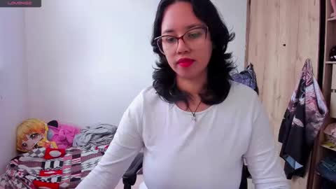 Noah online show from February 8, 3:26 pm