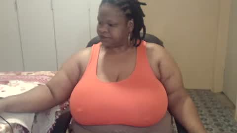 sweetnoziexxx online show from November 22, 4:44 am