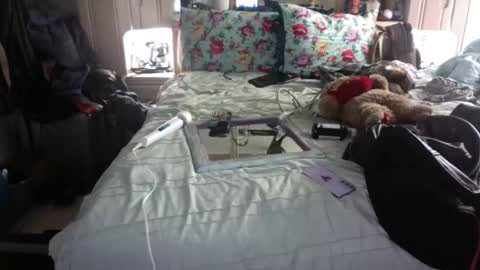 WeAim2PZzz online show from January 12, 8:57 am