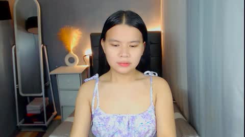 Snapshot of sweetnwildts chatting on February 26, 4:28 pm Ghena online show from February 26, 4:28 pm