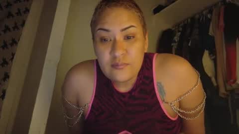 sweetp3ach29 online show from February 22, 5:02 am