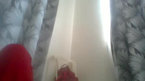 Snapshot of sweetpasion2 chatting on September 16, 6:58 am sweetpasion2 online show from September 16, 6:58 am