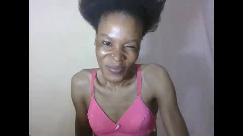 ESTHER online show from May 7, 1:55 am