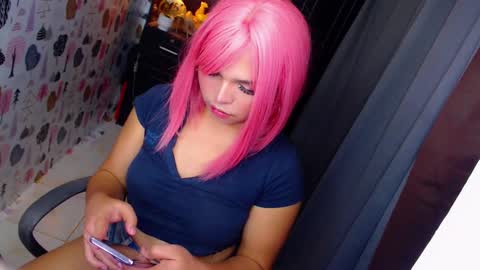 Snapshot of sweetprettyangelts chatting on March 8, 9:40 pm angelica online show from March 8, 9:40 pm