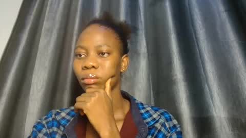 slim ivy online show from December 18, 3:34 am