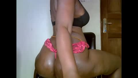 Snapshot of sweetrenne chatting on February 24, 10:36 pm sweetrenne online show from February 24, 10:36 pm