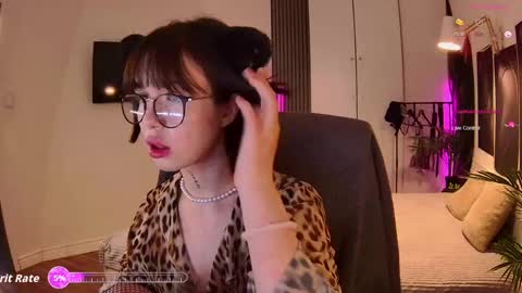 Snapshot of sweetriso chatting on May 23, 9:08 pm Alice online show from May 23, 9:08 pm