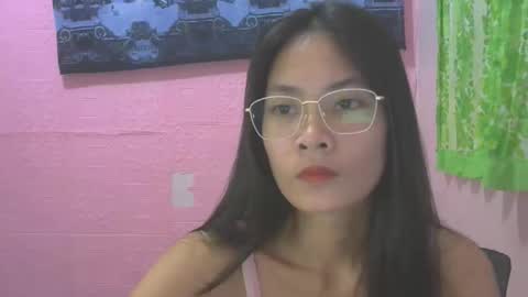 Mia online show from November 13, 2:32 am