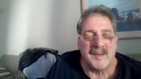 Snapshot of sweetsforu326 chatting on December 30, 8:15 pm sweetbrowneyes623 online show from December 30, 8:15 pm