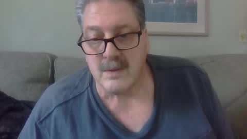 sweetbrowneyes623 online show from April 2, 4:37 pm