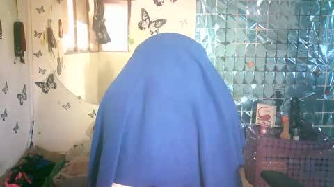 Snapshot of sweetsin_21 chatting on January 11, 9:25 pm MEGHAN LOPEZ online show from January 11, 9:25 pm