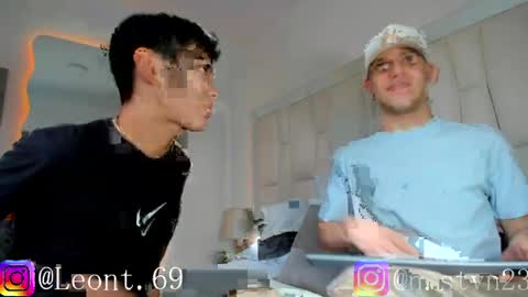 sweett_candy2 online show from April 4, 10:29 pm