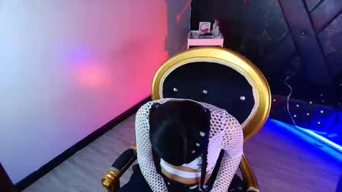 Snapshot of sweett_pleasure chatting on February 4, 3:40 pm Sweett pleasure online show from February 4, 3:40 pm